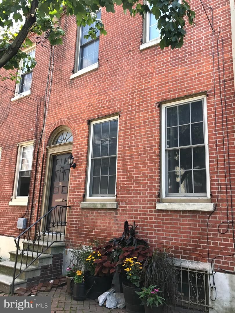 Property Photo: 114 Fairmount Avenue PA 19123