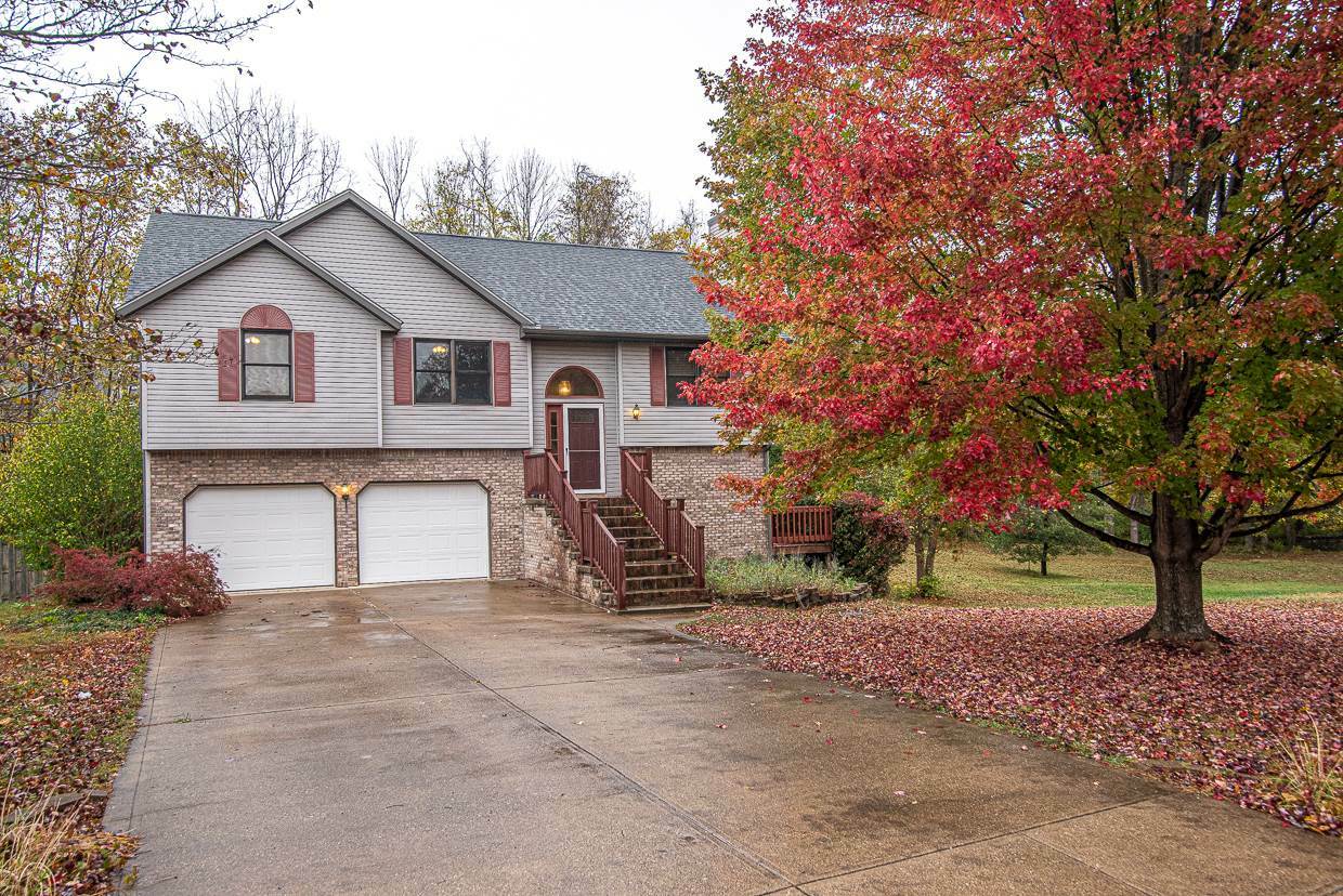 Property Photo:  2506 W Brewster Court  IN 47404 