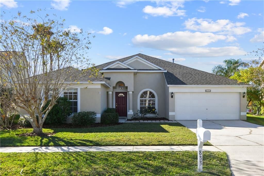 Property Photo:  833 Bayou View Drive  FL 33510 