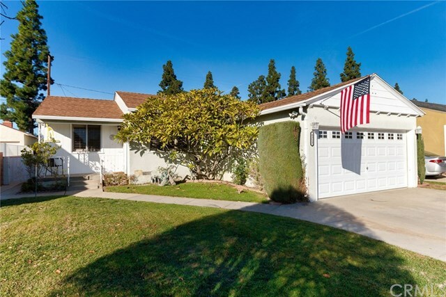 Property Photo: 4313 Ladoga Avenue CA 90713