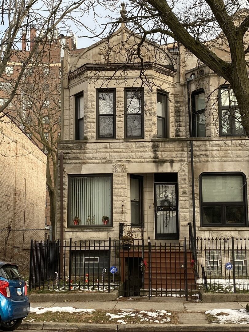 Property Photo:  4925 S Champlain Avenue 2  IL 60615 