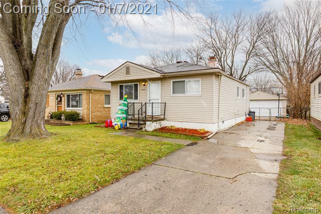 Property Photo: 20150 Deering Street MI 48152