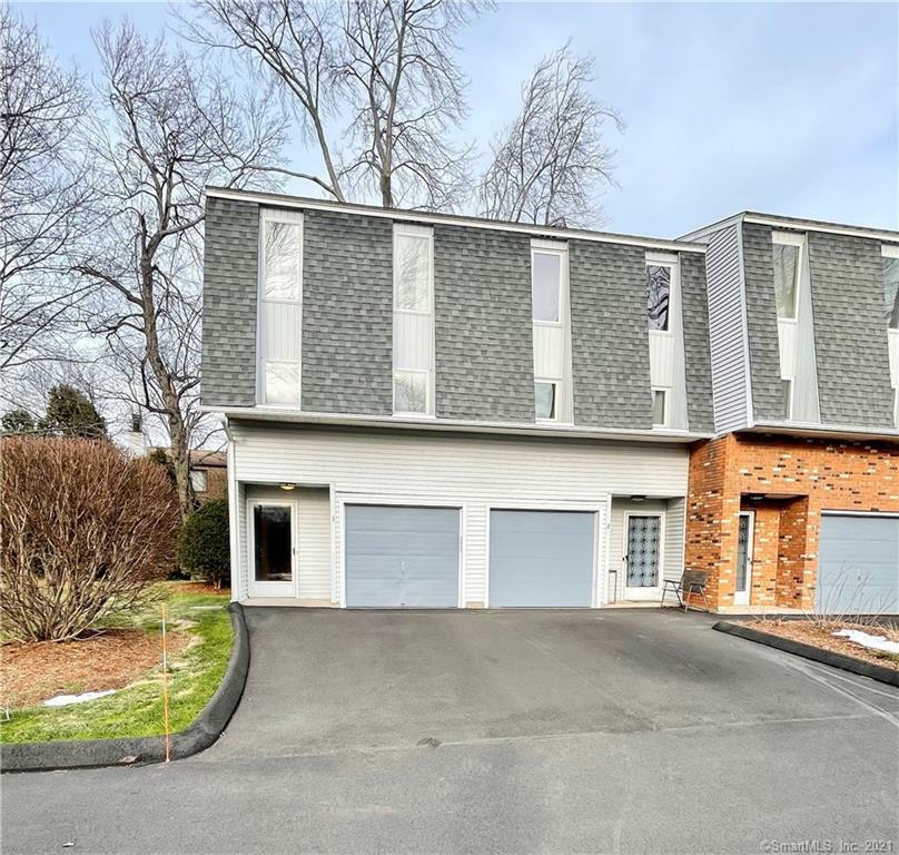 Property Photo: 410 Farmington Avenue O1 CT 06053