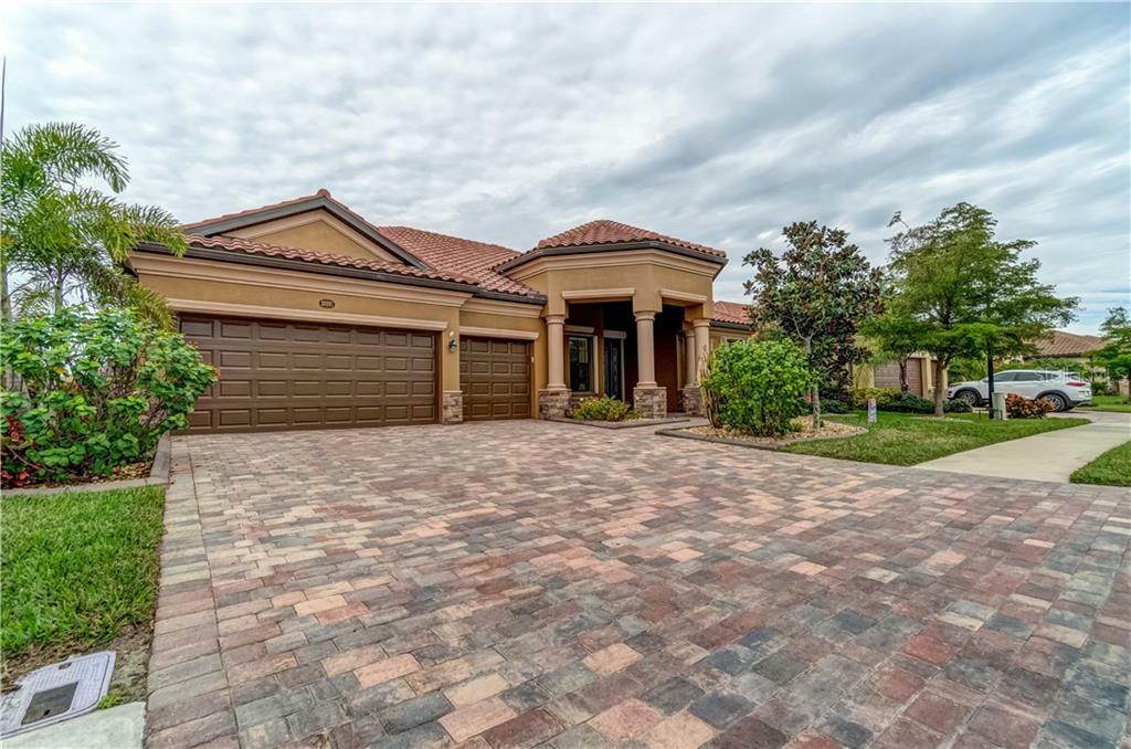 Property Photo: 20291 Passagio Drive FL 34293