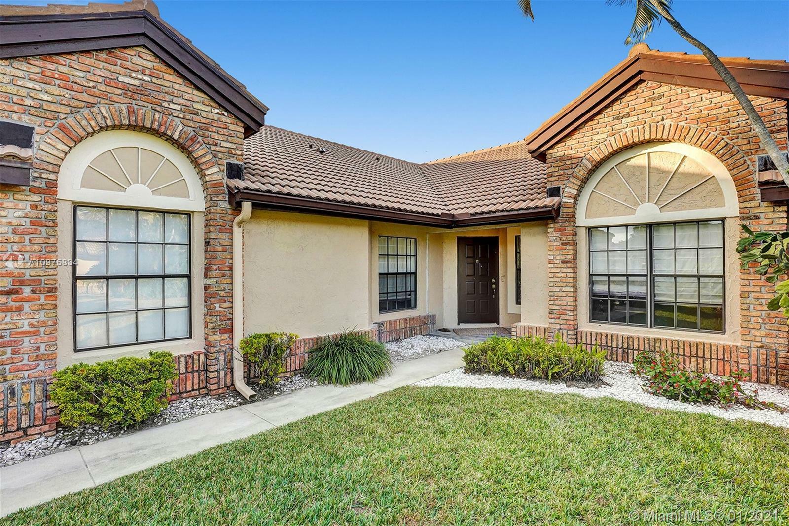 Property Photo:  8062 Cassia Dr 8062  FL 33472 