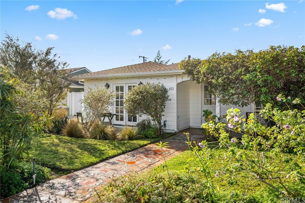 Property Photo: 273 Palmer Street CA 92627