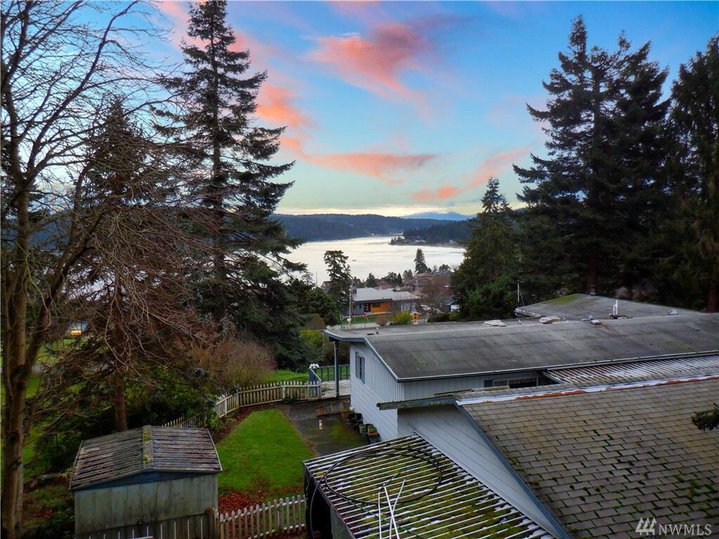Property Photo: 14851 Jefferson St WA 98221