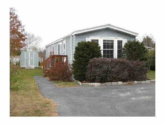 Property Photo:  170 665 Saco St  ME 04092 