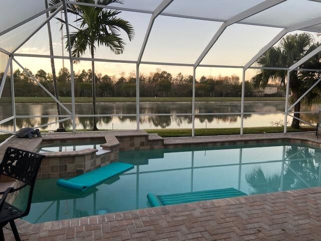 Property Photo:  10154 Clubhouse Turn Road  FL 33449
