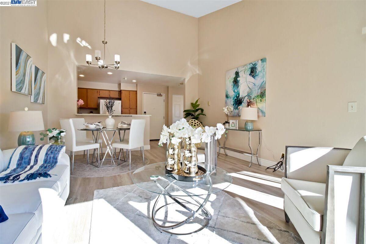 Property Photo: 39224 Guardino Dr 309 CA 94538