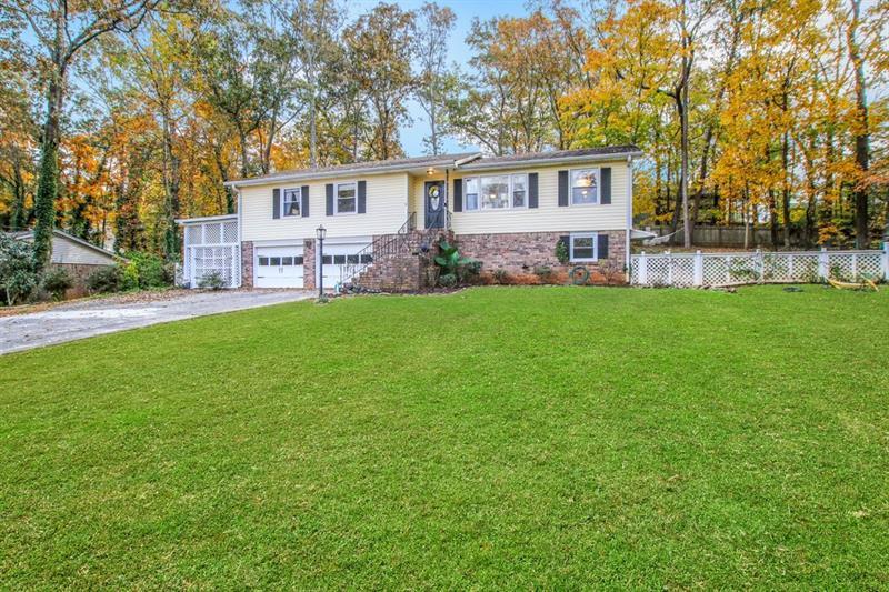Property Photo: 2942 Timberline Road GA 30062