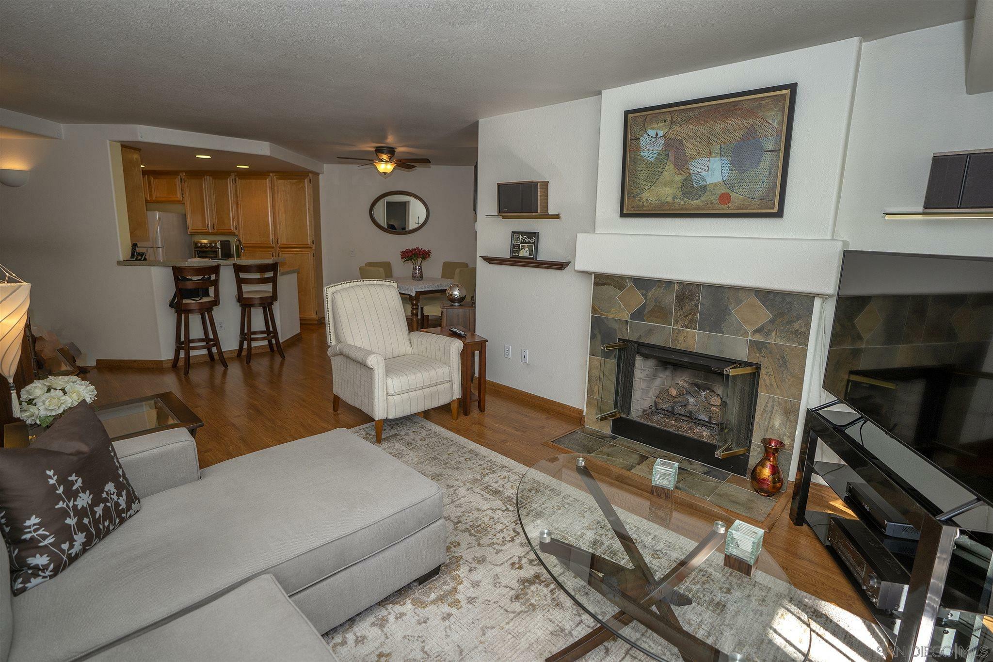 Property Photo:  11115 Affinity Ct Unit 8  CA 92131 