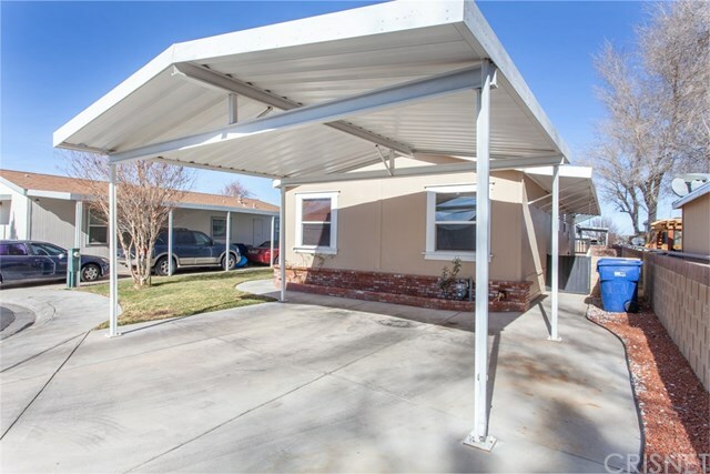 Property Photo:  1501 E Avenue I 115  CA 93535 