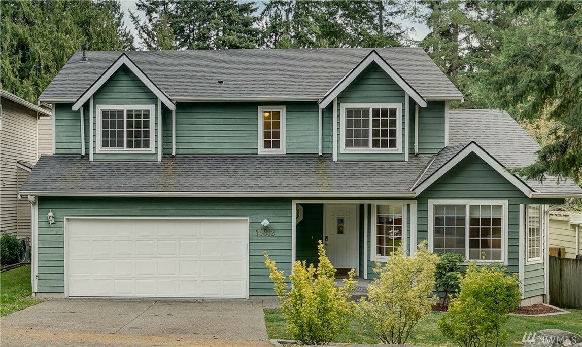 Property Photo:  14812 Stone Ave N  WA 98133 