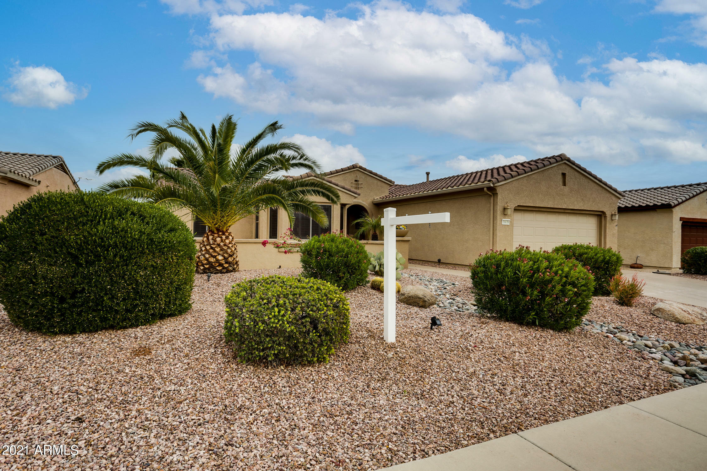 Property Photo:  16638 W Rincon Peak Drive  AZ 85387 