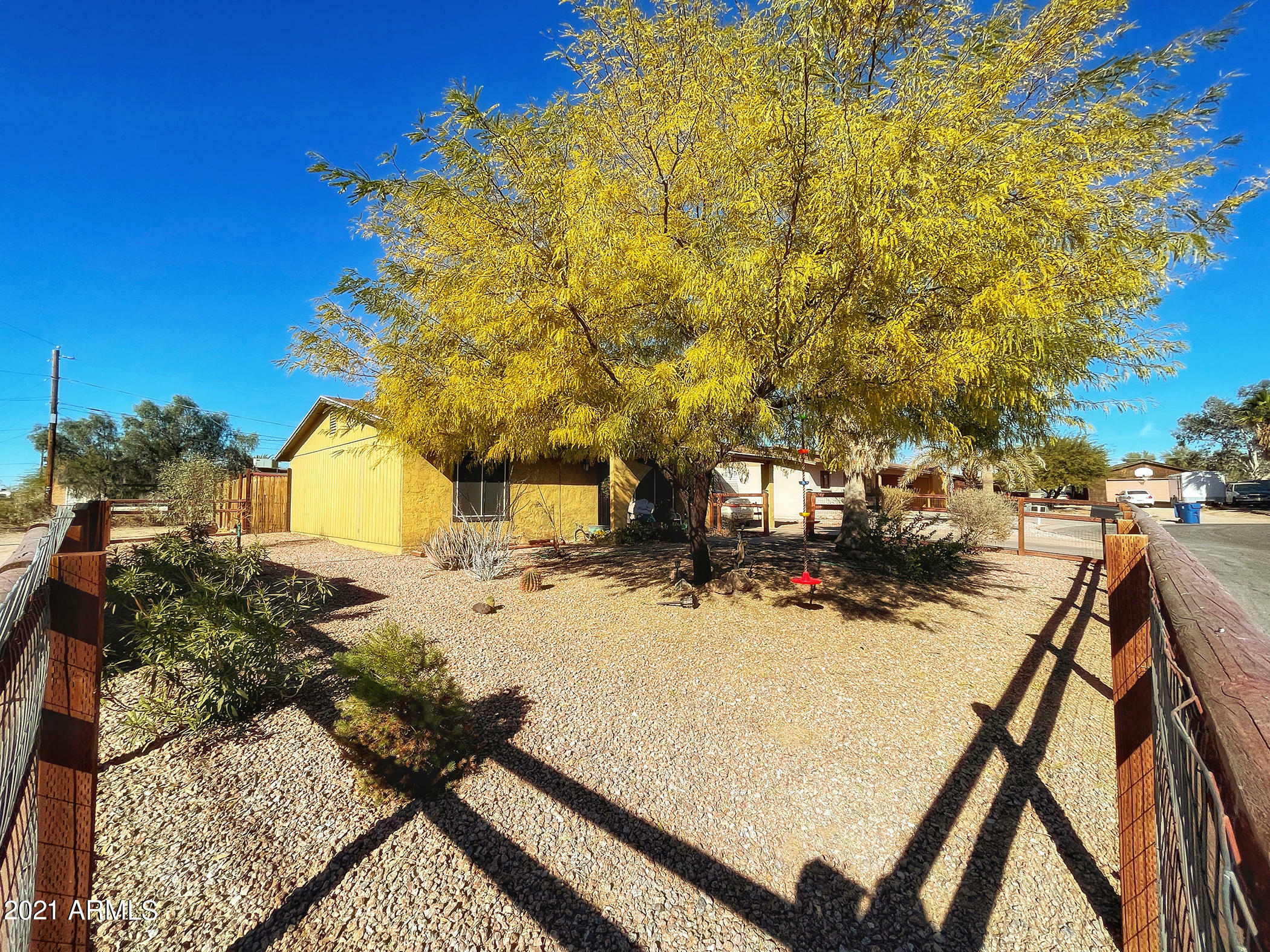 Property Photo:  2874 S Gila Road  AZ 85119 