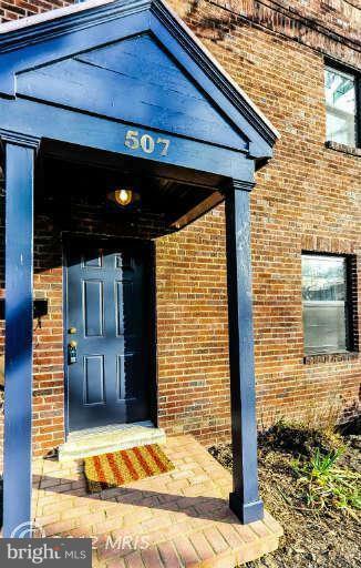 Property Photo:  507 N West Street  VA 22314 