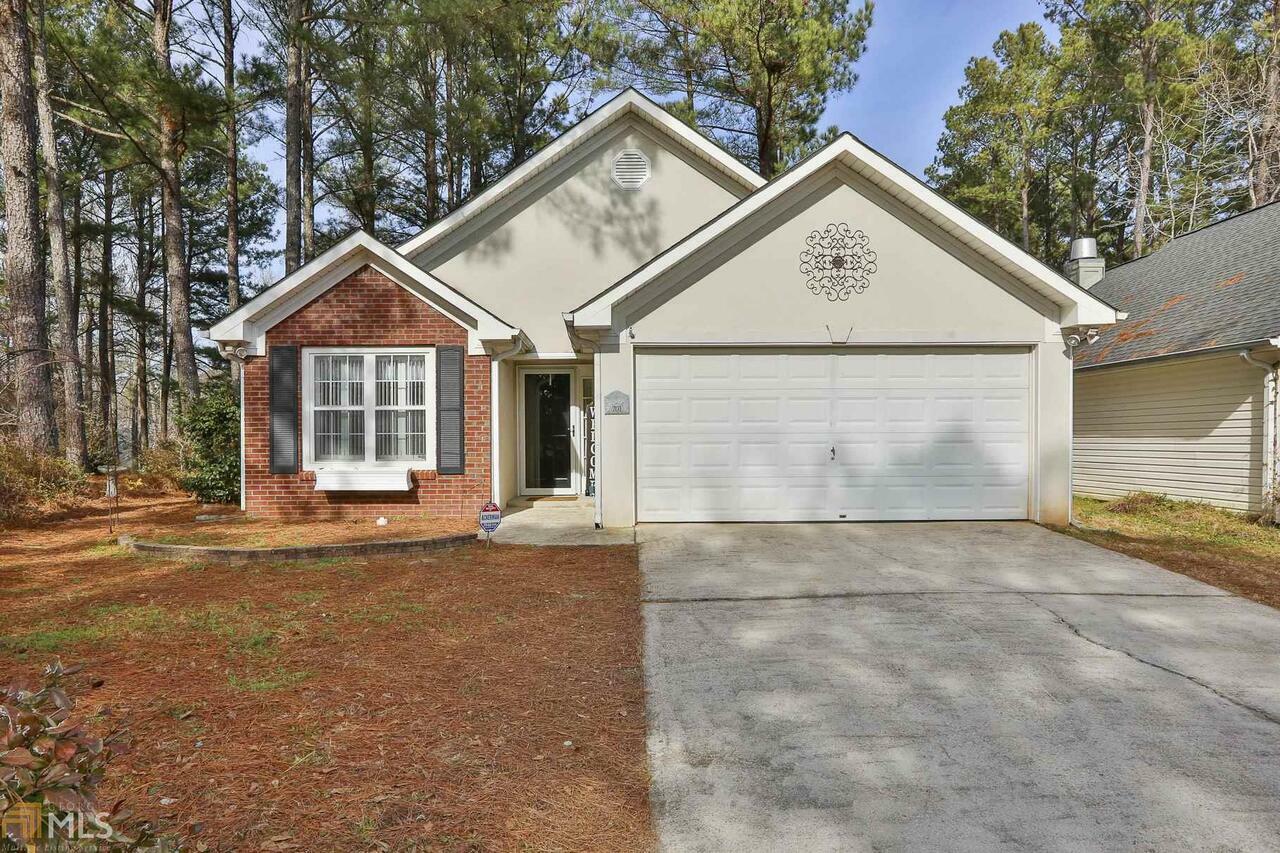 Property Photo: 701 S Fairfield Drive GA 30269