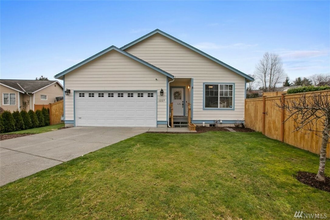 Property Photo:  1227 Juniper Place  WA 98273 