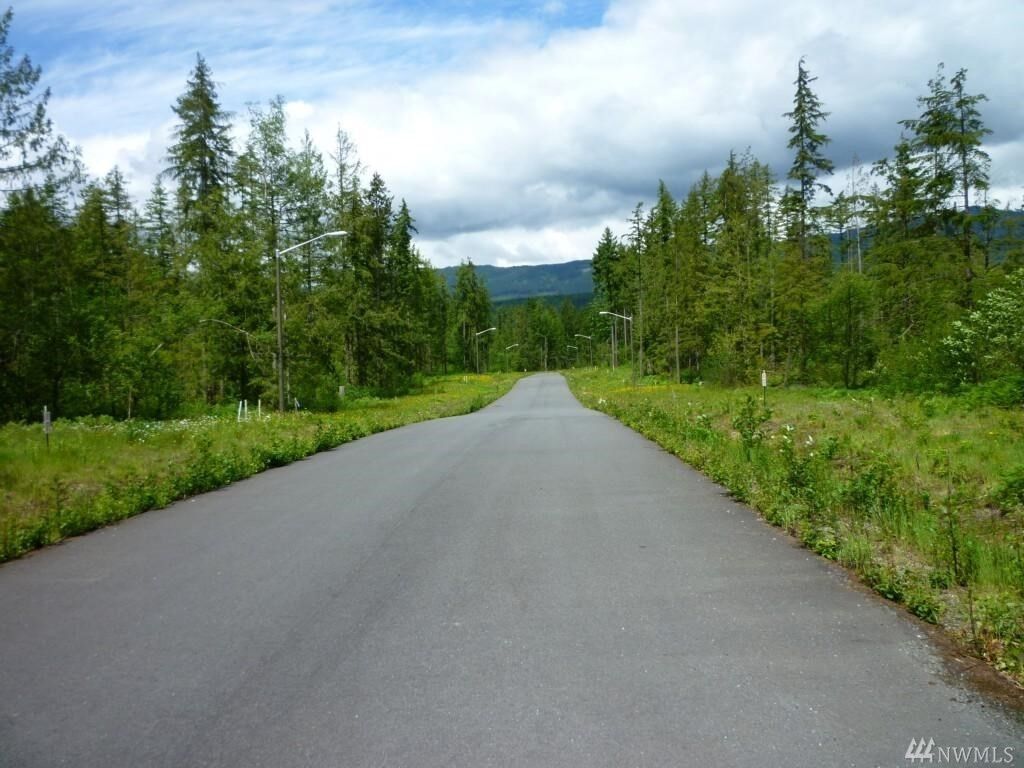Property Photo: 8575 Trillium Lane WA 98237