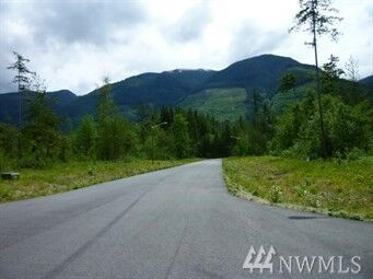 Property Photo: 8630 Trillium Lane WA 98237