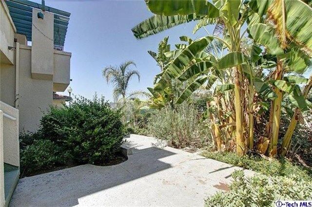 Property Photo:  3711 Baldwin Street 907  CA 90031 