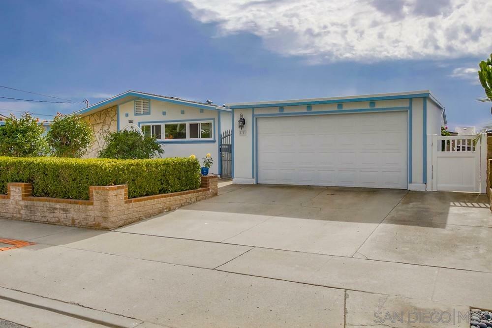 Property Photo:  8255 Ainsley Ct  CA 92123 