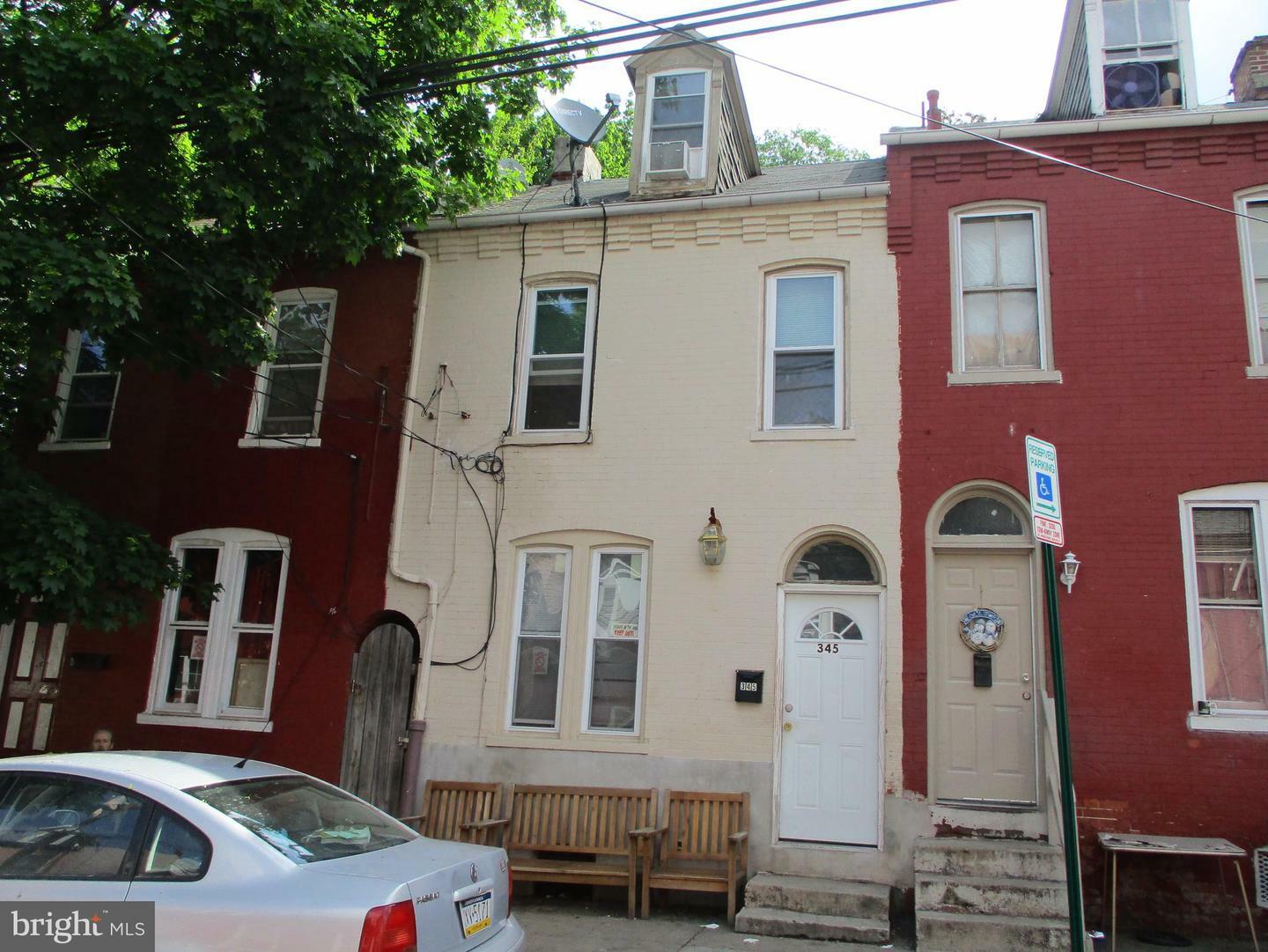 Property Photo:  345 Beaver Street  PA 17603 