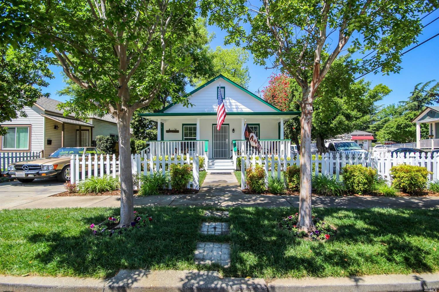 500 Elizabeth Street  Vacaville CA 95688 photo