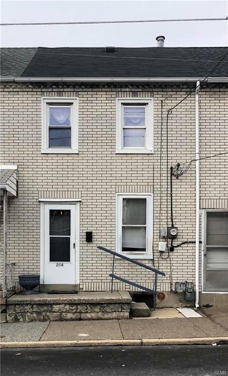 Property Photo:  204 Church Street  PA 18032 