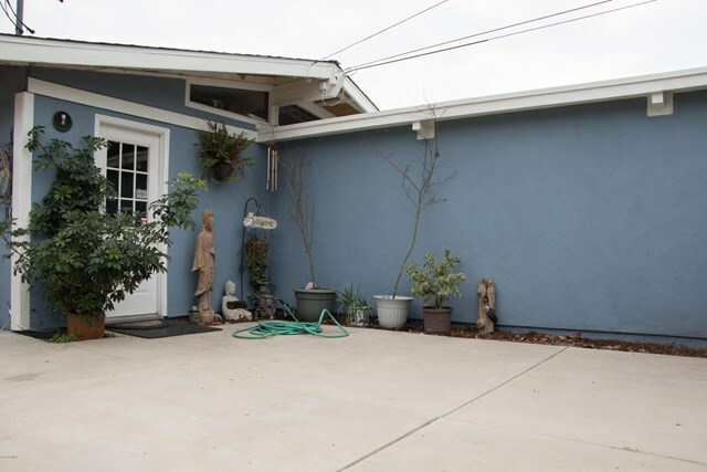 Property Photo:  730 Glen Oaks Road  CA 91360 