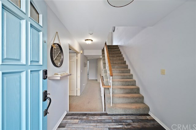Property Photo: 220 S Guadalupe Avenue 5 CA 90277