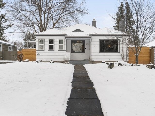 733 E Thurston Ave  Spokane WA 99203-2934 photo