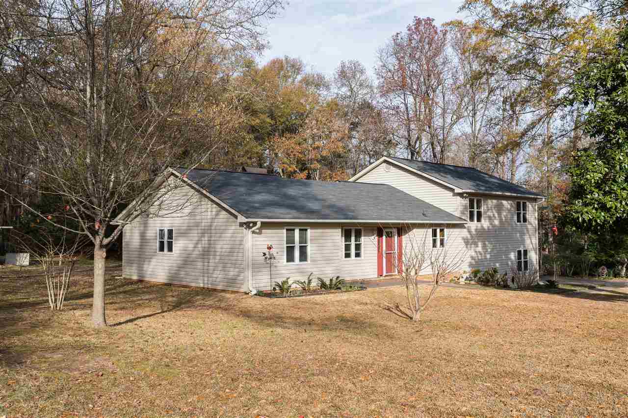 Property Photo:  206 Briarcreek Drive  SC 29301 