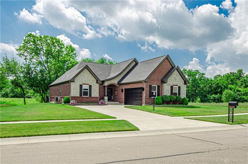 Property Photo: 9336 Chaumont Avenue OH 45458