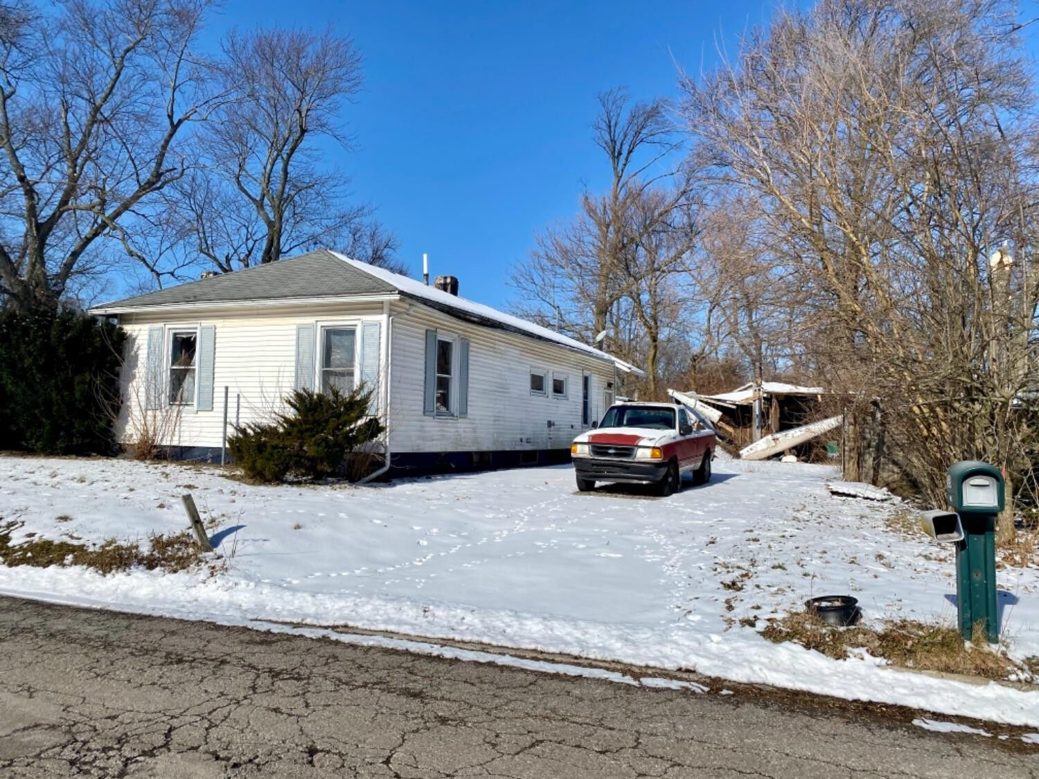 Property Photo: 233 Darlington Street IN 46350