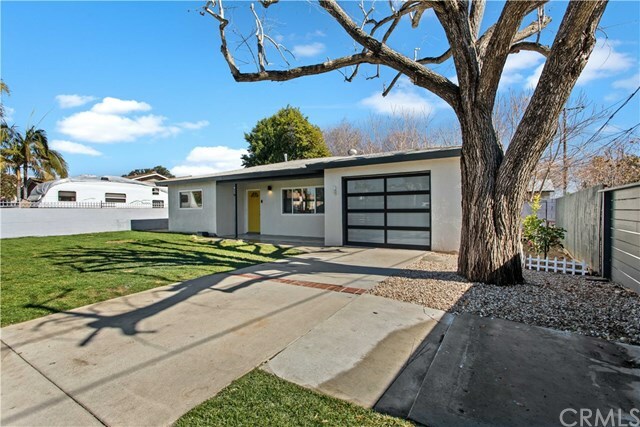 Property Photo:  13129 Roswell Avenue  CA 91710 