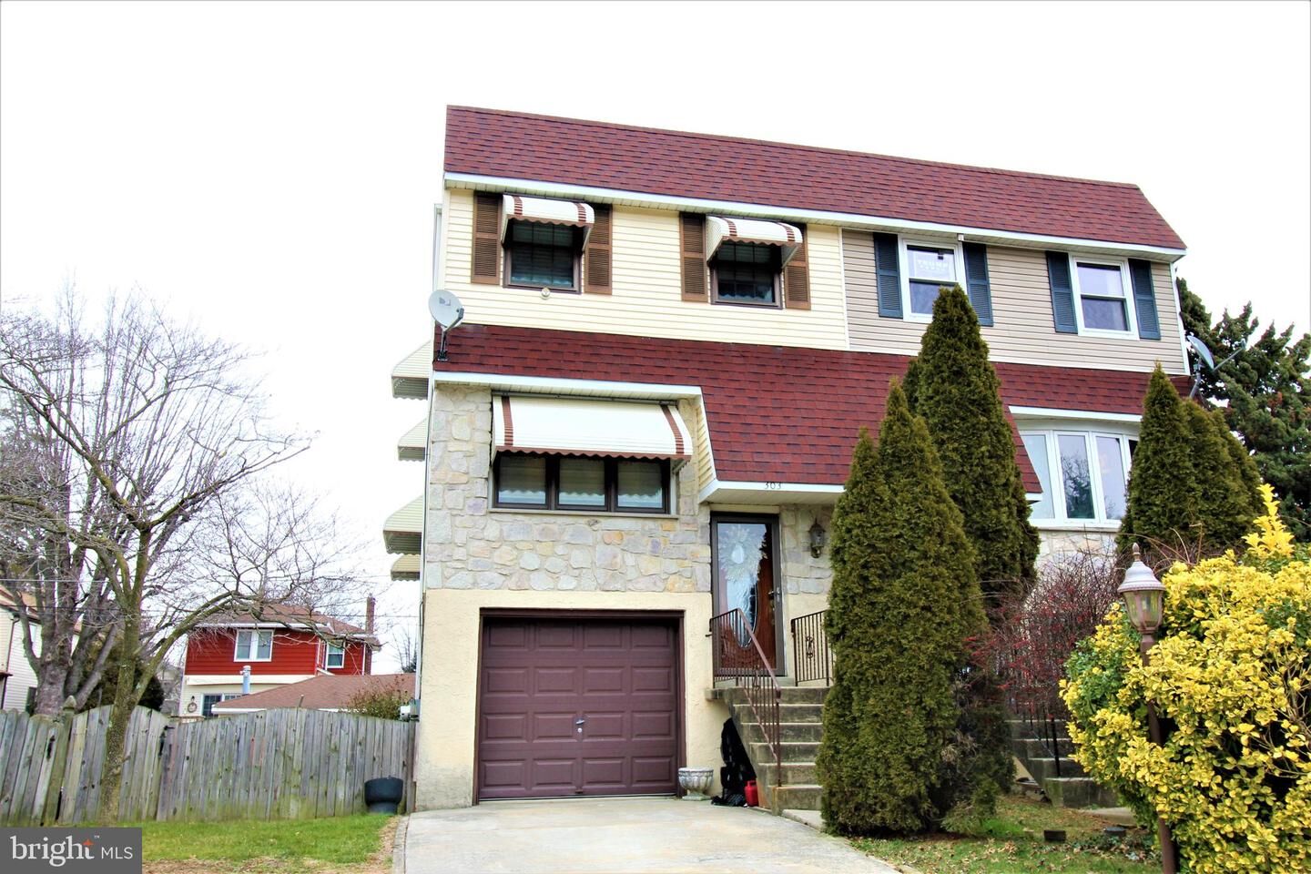 Property Photo:  303 Patricia Lane  PA 19018 