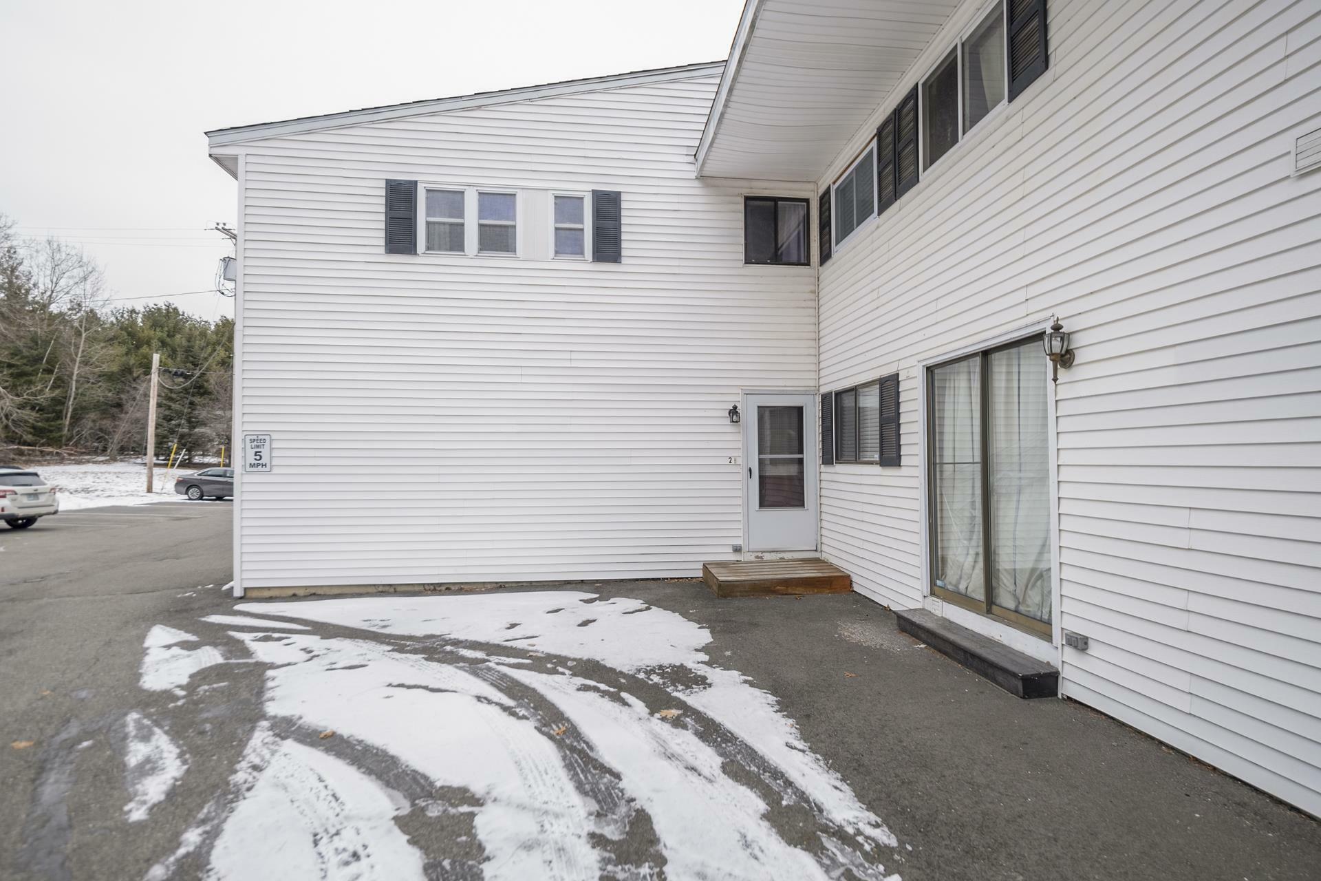 Property Photo:  182 Plaistow Road 2  NH 03865 