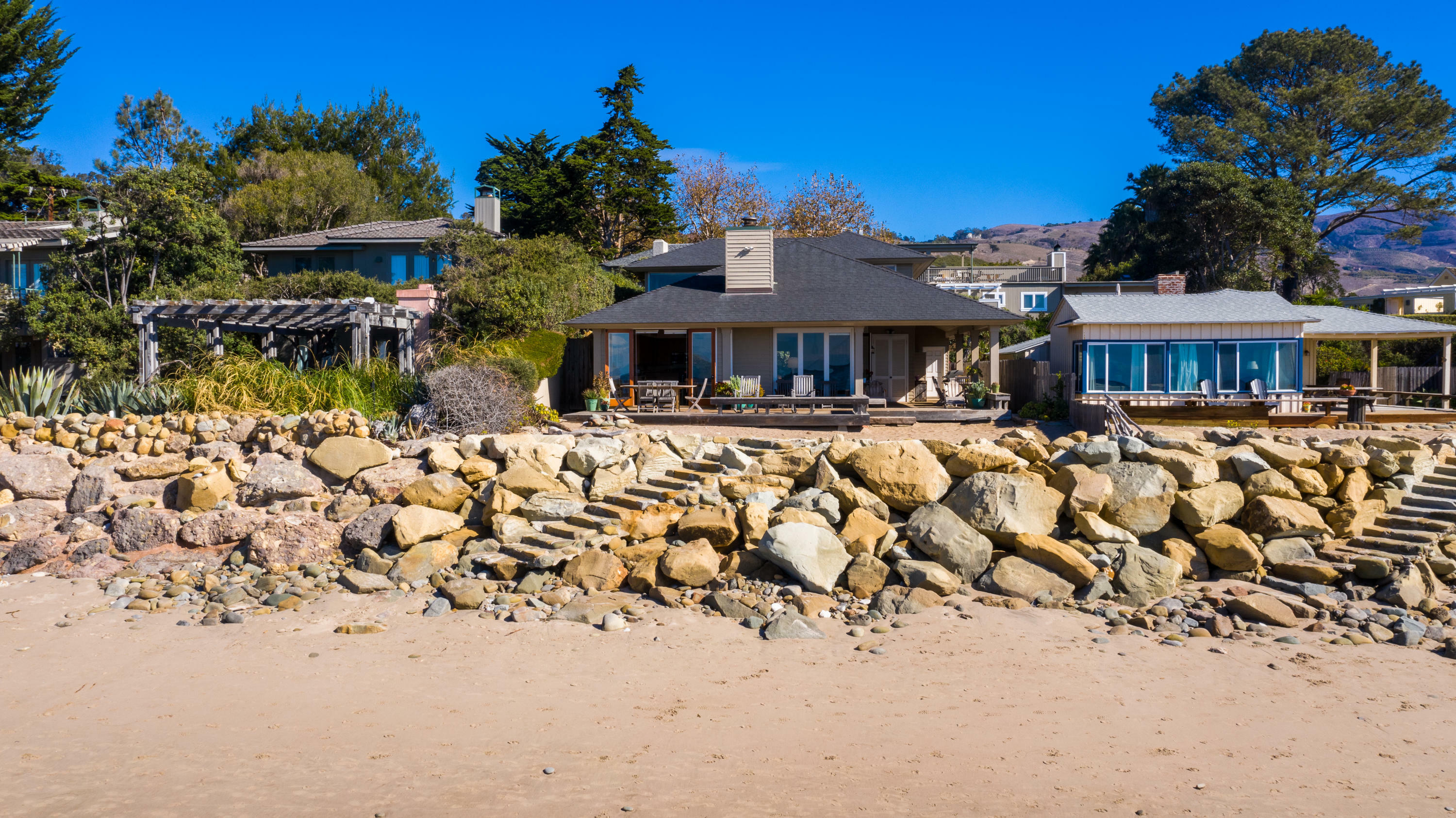 Property Photo: 124 Rincon Point Rd CA 93013