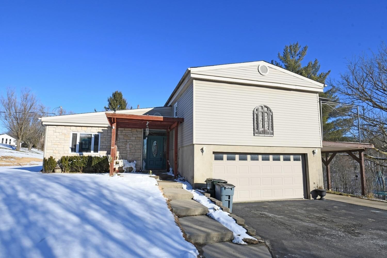 Property Photo:  3259 Crest Rd  OH 45251