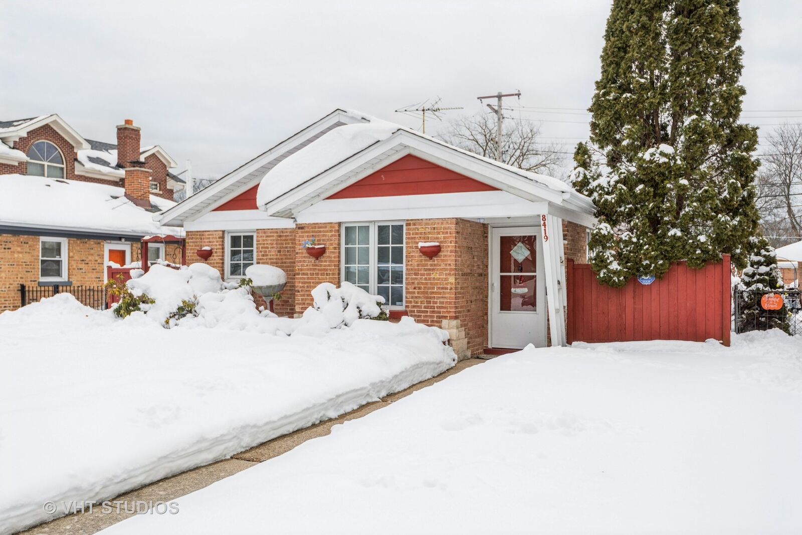Property Photo:  8419 E Prairie Road  IL 60076 