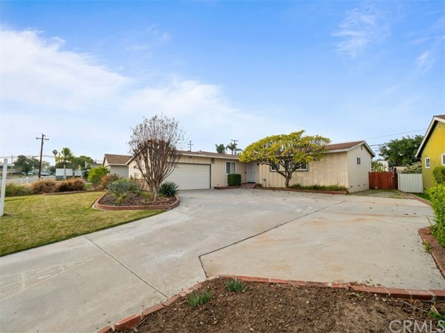 Property Photo:  1511 Silliker Avenue  CA 90631 