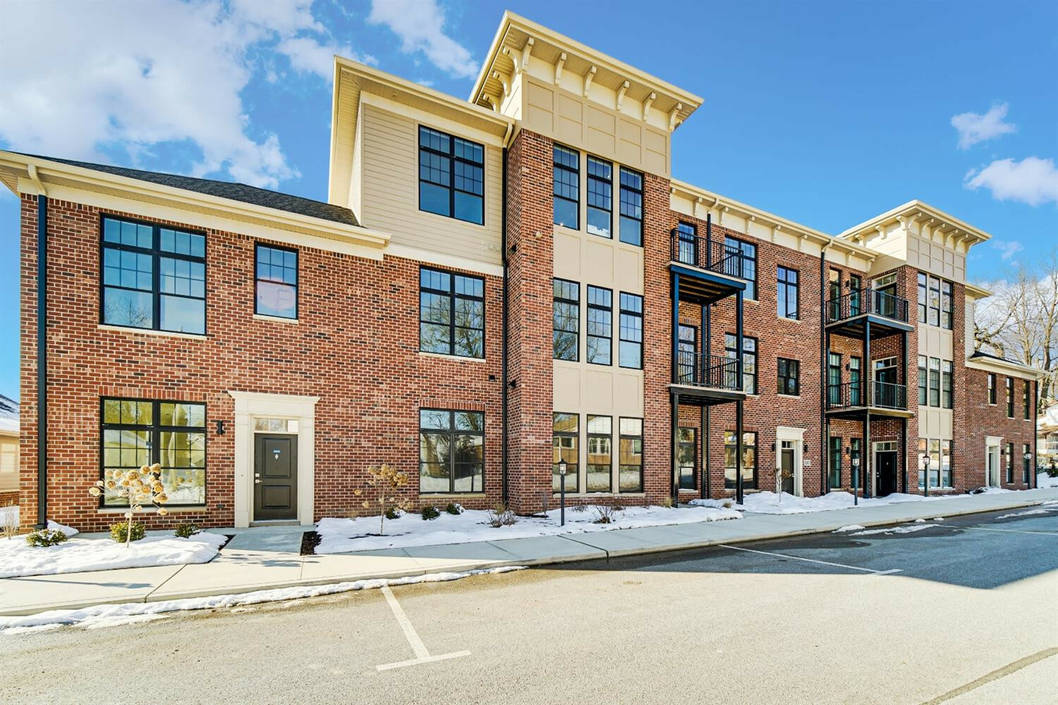 Property Photo: 207 Academy Street 104 IN 46383