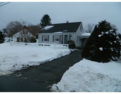 Property Photo: 8 Inwood Rd MA 01501