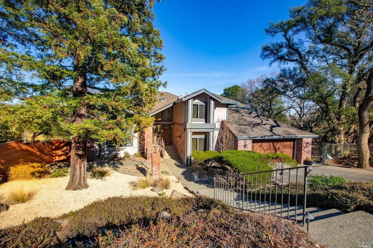 Property Photo: 121 Hidden Glen Court CA 95688