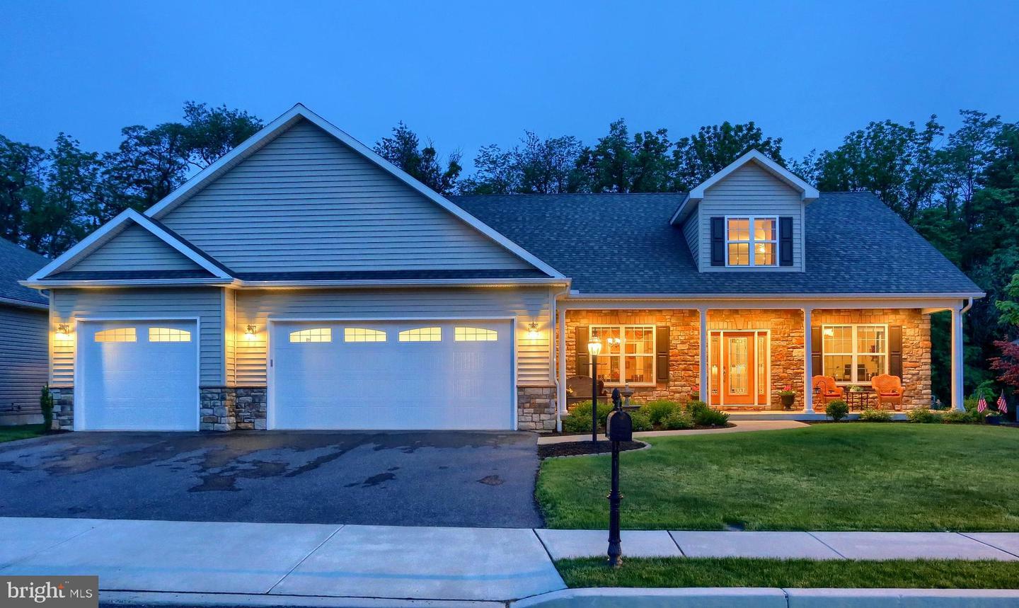 Property Photo: 67 Franklin Drive PA 17055