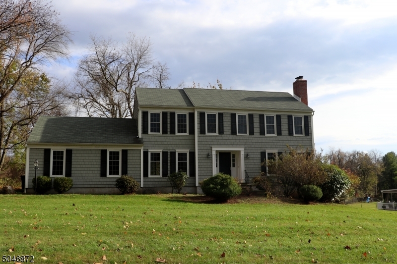 Property Photo: 10 Melody Ln NJ 08809