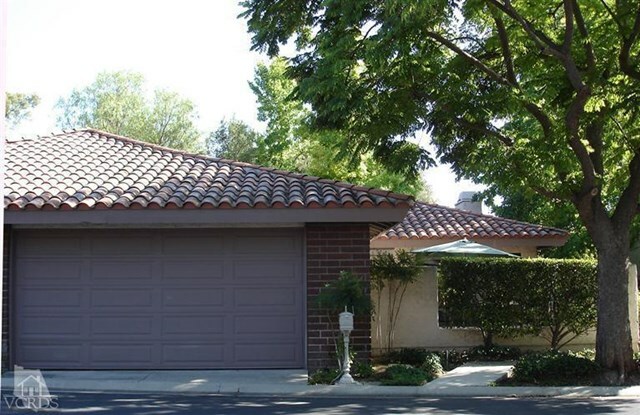 Property Photo:  4036 Stoneriver Court 98  CA 91362 