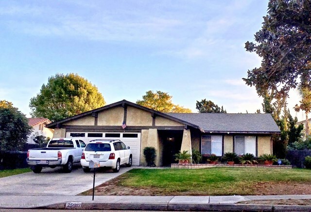 Property Photo: 25987 Lawton Avenue CA 92354
